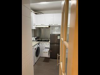 Causeway Bay - Bay View Mansion Block A 03