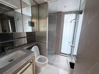 Sai Ying Pun - King's Hill 02