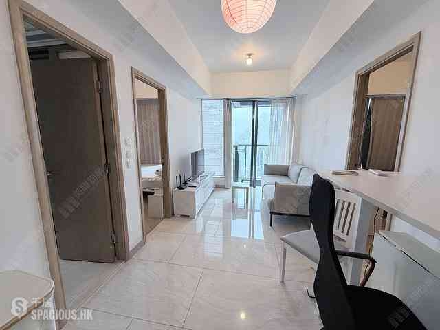 Sai Ying Pun - King's Hill 05