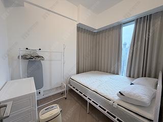 Sai Ying Pun - King's Hill 08