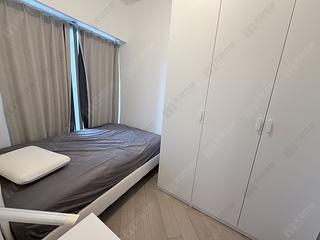 Sai Ying Pun - King's Hill 09