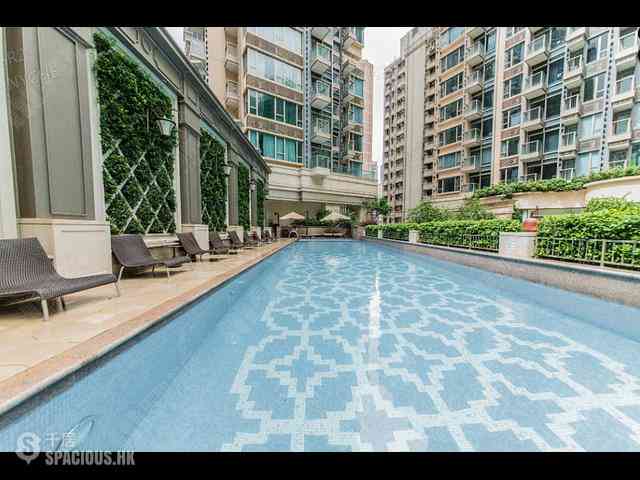 Wan Chai - The Avenue Phase 2 Block 2 14