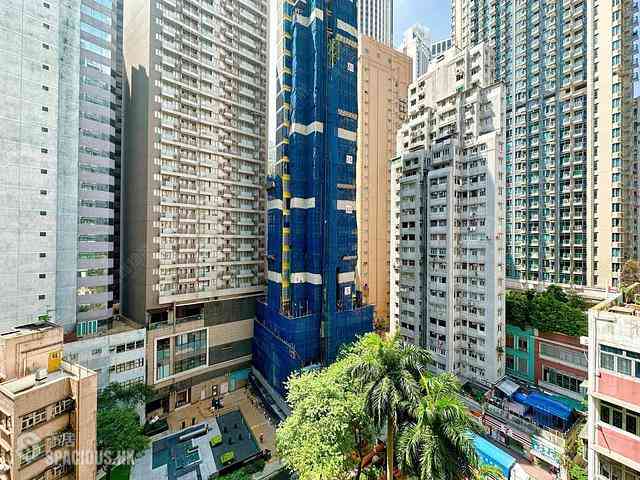 Wan Chai - The Avenue 09