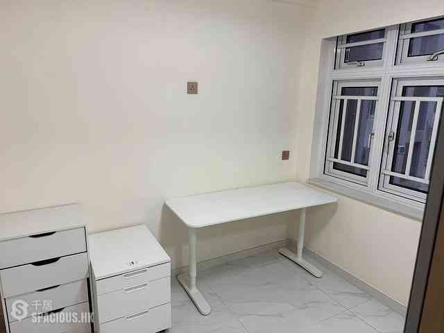 Wan Chai - Johnston Building 05