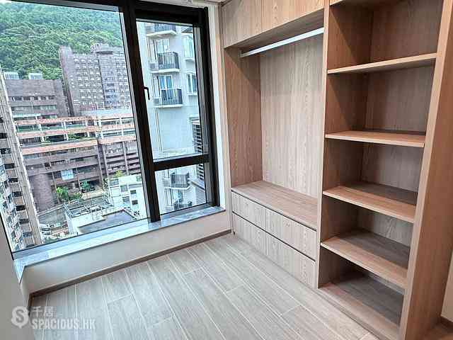 Shek Tong Tsui - The Hilltop 04