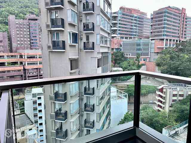 Shek Tong Tsui - The Hilltop 01