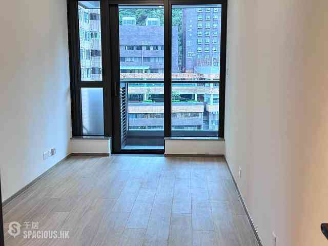 Shek Tong Tsui - The Hilltop 02