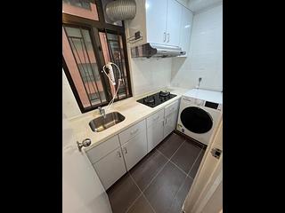 Sheung Wan - Mandarin Building (J Plus) 07