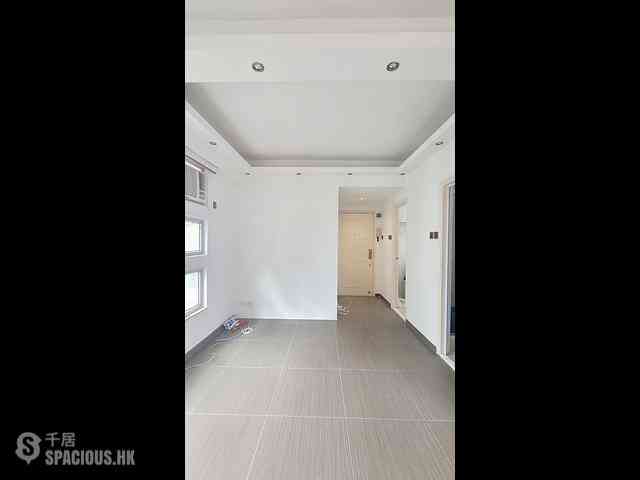 Sai Wan Ho - Lee Ga Building 01