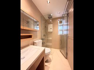 Mid Levels West - Villa Veneto 12