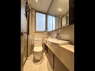 Tai Kok Tsui - L・Living 23 09