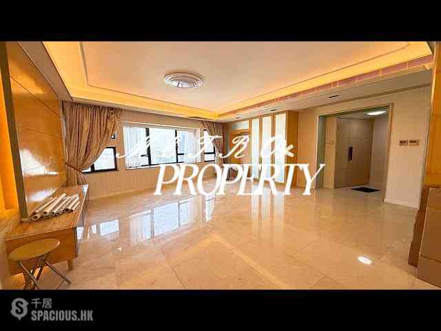 Mid Levels Central - Birchwood Place 02