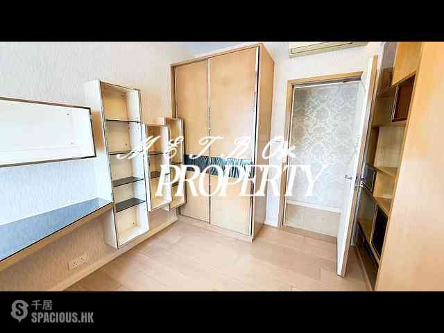 Mid Levels Central - Birchwood Place 17