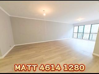 Mid Levels Central - Clovelly Court 02