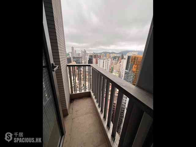 Mong Kok - Skypark 06