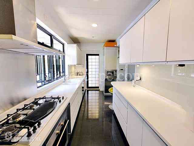 Pok Fu Lam - Baguio Villa 12