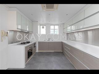 Chung Hom Kok - Coral Villas 06