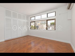 Chung Hom Kok - Coral Villas 11