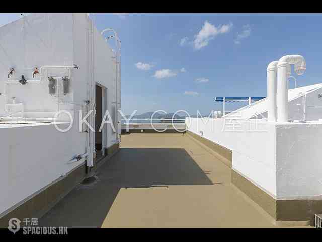 Chung Hom Kok - Coral Villas 18