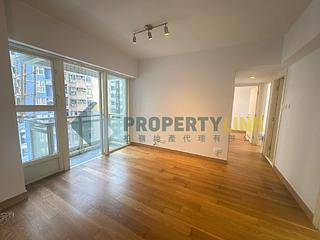 Soho - Centrestage 02