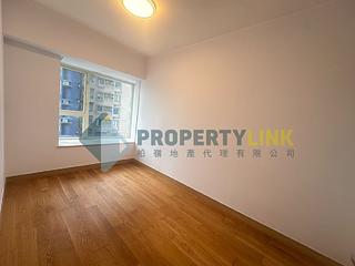 Soho - Centrestage 07