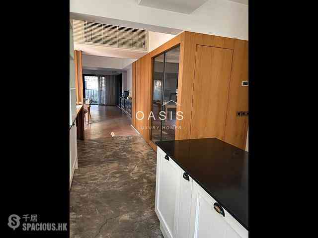 Pok Fu Lam - La Clare Mansion 14