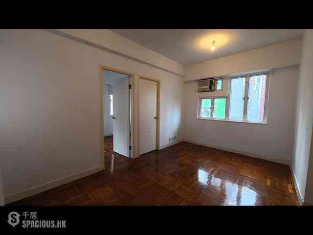 Causeway Bay - Hon Man Mansion 09