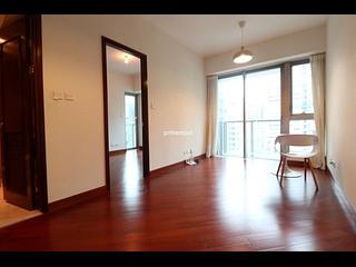 Wan Chai - The Avenue Phase 1 08
