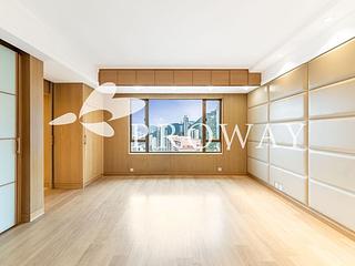 Mid Levels Central - Garden Terrace 05