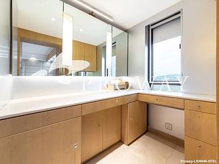 Mid Levels Central - Garden Terrace 06