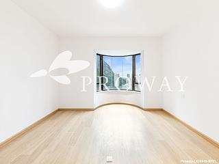 Mid Levels Central - Garden Terrace 08