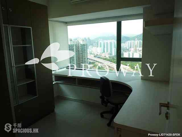 Tai Kok Tsui - Island Harbourview 09