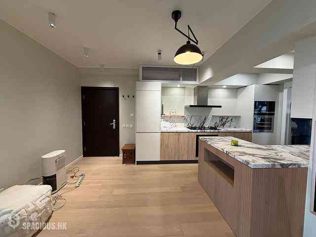 Soho - Centrestage Block 2 09