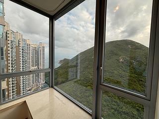 Ap Lei Chau - Larvotto Block 9 10