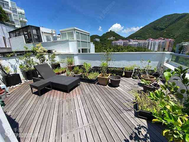 Chung Hom Kok - 33, Cape Road 03