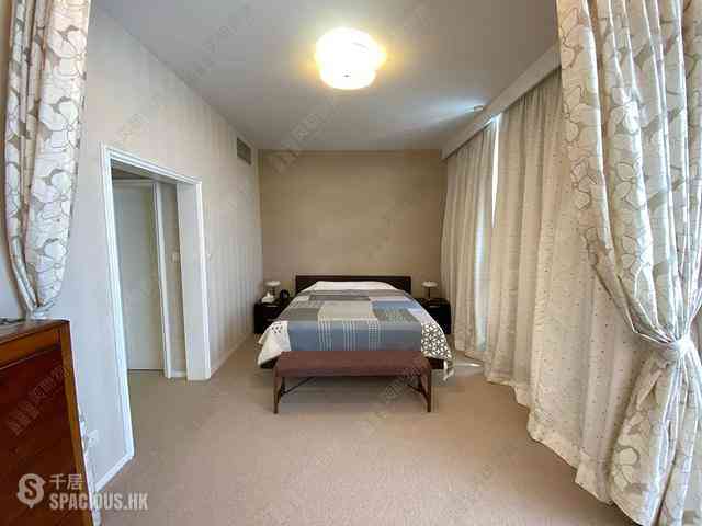 Chung Hom Kok - 33, Cape Road 05