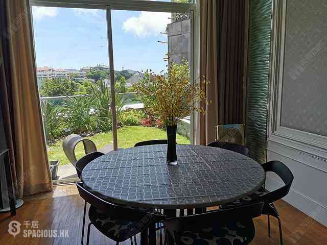 Chung Hom Kok - 33, Cape Road 06
