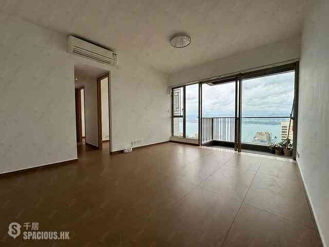 Sai Ying Pun - Island Crest Block 2 01