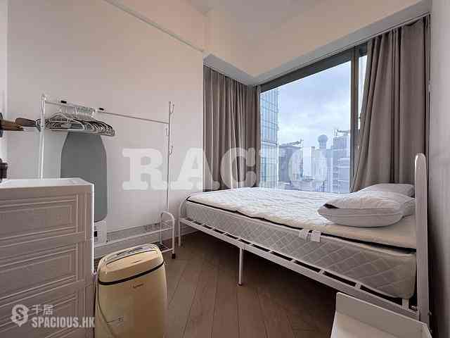 Sai Ying Pun - King's Hill 06