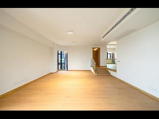 Repulse Bay - Fortuna Court 02