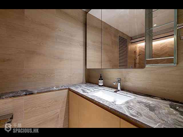 Repulse Bay - Fortuna Court 06