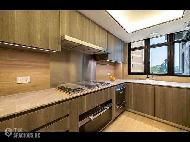 Repulse Bay - Fortuna Court 08