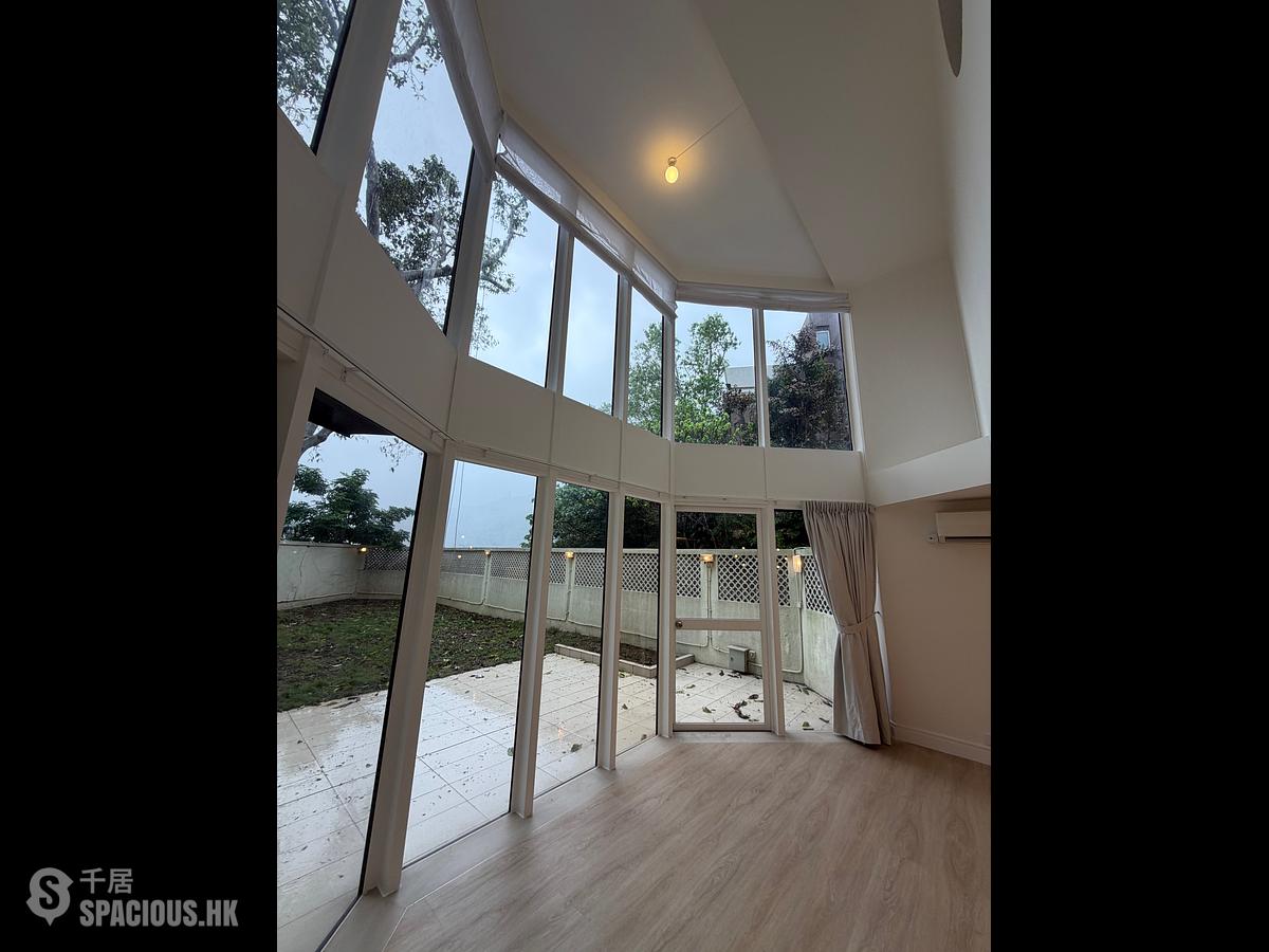 Shouson Hill - Henredon Court 01