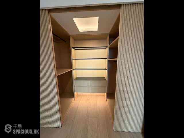 Repulse Bay - Fortuna Court 06