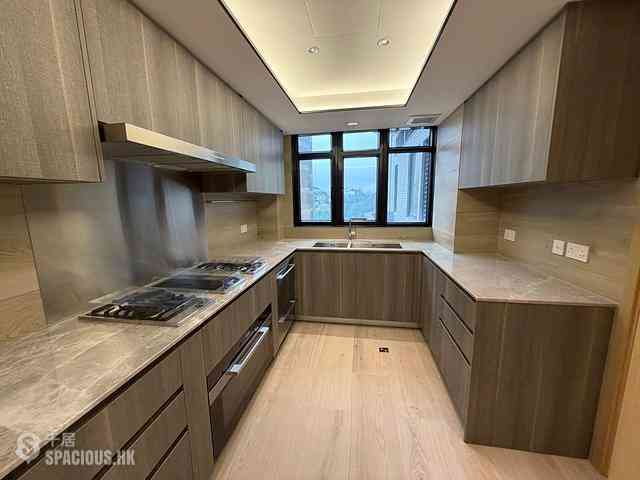 Repulse Bay - Fortuna Court 11