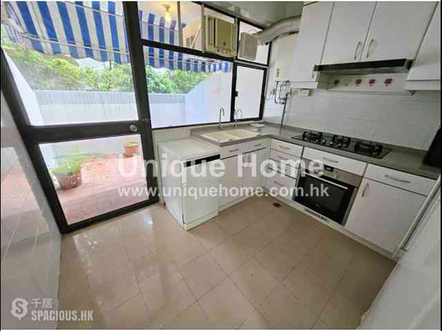 Repulse Bay - Burnside Estate 14