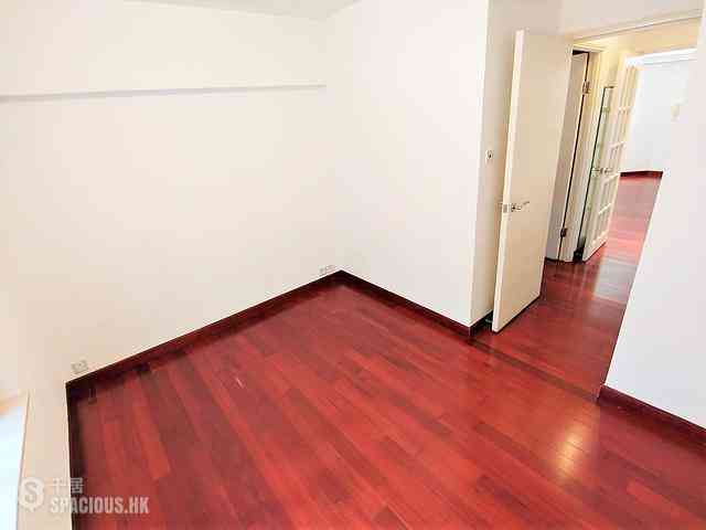 North Point - Island Place 08