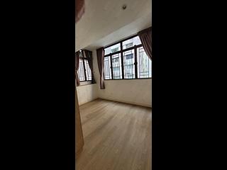 Mid Levels West - Ping On Mansion 05