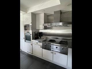 Stubbs Road - Villa Monte Rosa 03