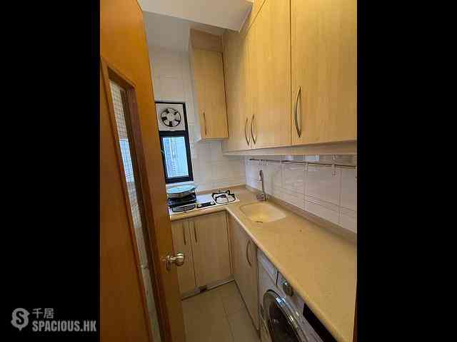 Wan Chai - 112, Johnston Road 03